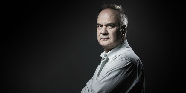 Le Goncourt attribué à Hervé Le Tellier pour “L’Anomalie ”