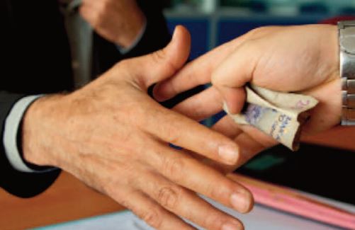 Des experts internationaux plaident pour une approche coordonnée de la lutte contre la corruption