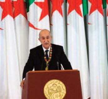 Le président algérien joue l'apaisement face à la crise politique