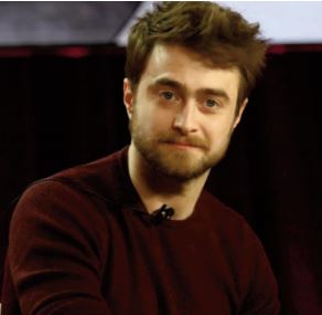Daniel Radcliffe avoue être “ gêné” par sa prestation dans les premiers volets d’Harry Potter