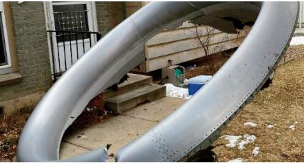 Pluie de débris d’ un avion en difficulté sur la ville de Denver