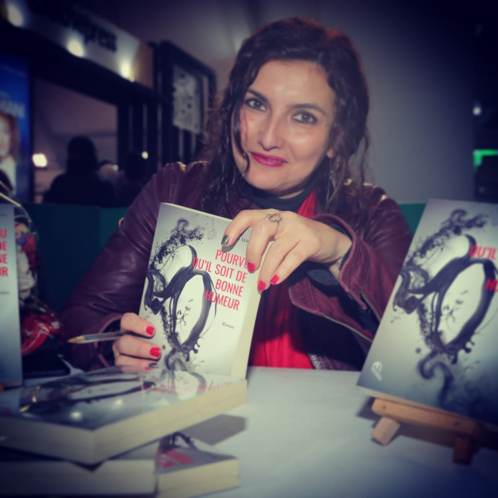 Loubna Serraj présente son roman "Pourvu qu'il soit de bonne humeur" à Essaouira