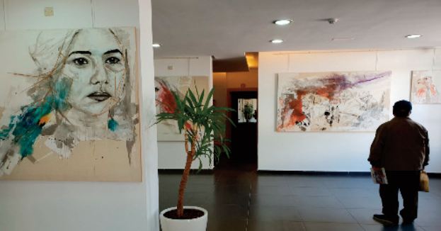 Vernissage à Tétouan de l’ exposition “Révélation ” de l’ artiste Aqdas