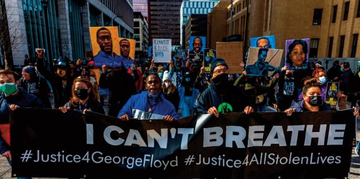 Les jurés face à des images choc du supplice de George Floyd filmées par les policiers