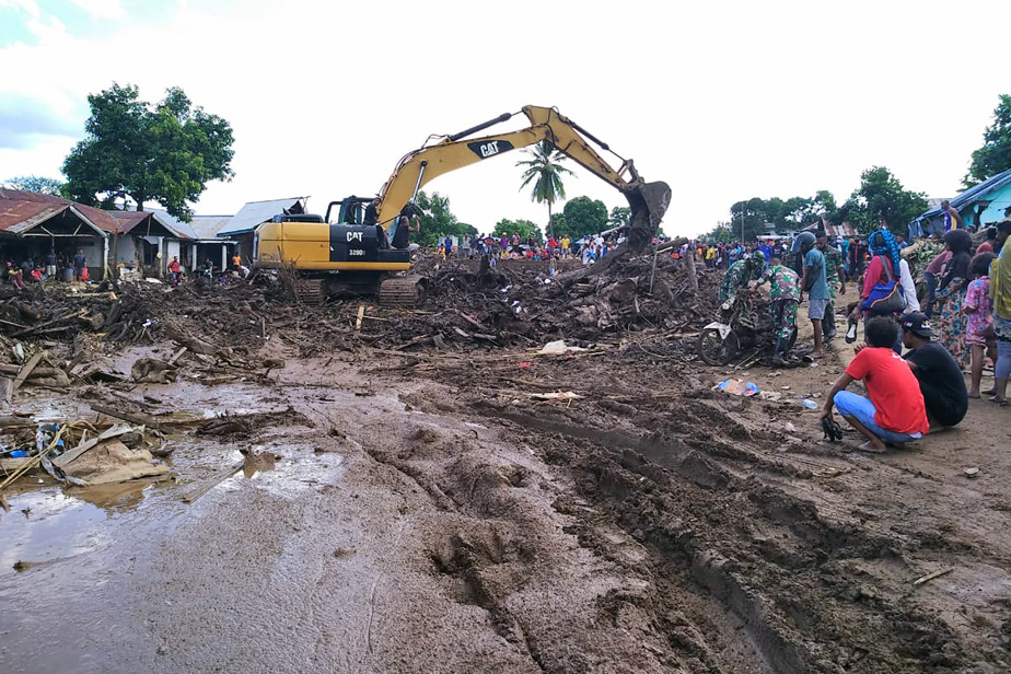 Au moins 120 morts dans les inondations d’Indonésie et du Timor oriental