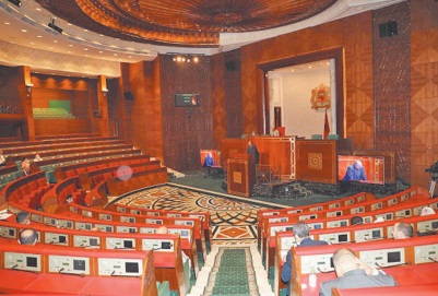 Report de la séance mensuelle de politique générale de la Chambre des conseillers Report de la séance mensuelle de politique générale de la Chambre des conseillers