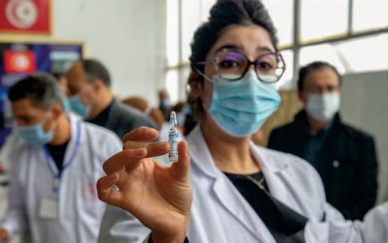 La Tunisie à la recherche de vaccins pour relancer son économie