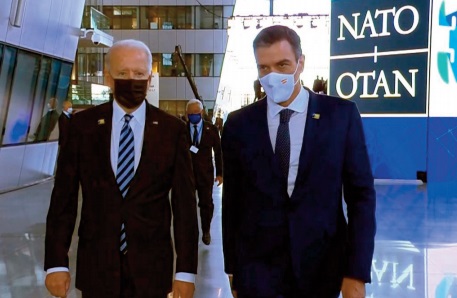 Les petites secondes du “Sommet” Sanchez-Biden tournées en dérision en Espagne