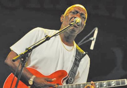 Mort de Jacob Desvarieux, leader du groupe antillais Kassav ' et père du zouk Mort de Jacob Desvarieux, leader du groupe antillais Kassav ' et père du zouk