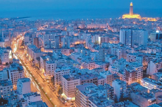 Calme nocturne avant le retour au tumulte à Casablanca