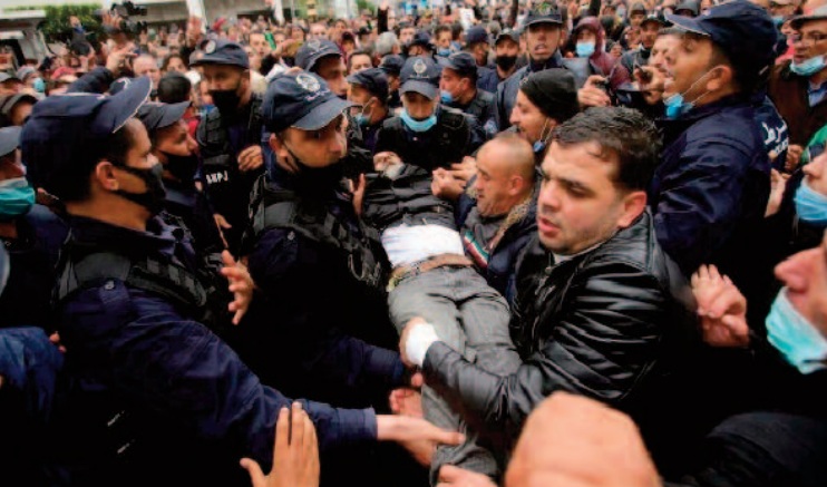 Les experts de l'ONU préoccupés par les arrestations arbitraires et l’ usage excessif de la force contre les manifestants du Hirak en Algérie