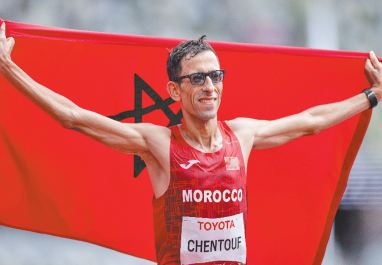 El Amin Chentouf rejoint le groupe des couronnés en or
