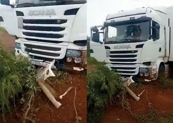 Le Mali condamne vivement “l'attaque lâche et barbare ” contre un convoi commercial marocain dans la commune de Didiéni Le Mali condamne vivement “l'attaque lâche et barbare ” contre un convoi commercial marocain dans la commune de Didiéni