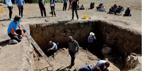 “L'ancêtre ” des mosaïques méditerranéennes découvert en Turquie “L'ancêtre ” des mosaïques méditerranéennes découvert en Turquie