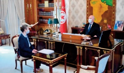 La Tunisie se dote d' un nouveau gouvernement