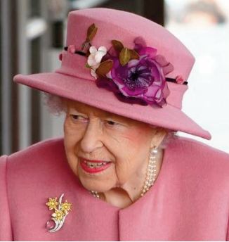 La reine Elizabeth II hospitalisée durant la nuit de mercredi à jeudi