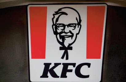 Une pénurie de frites entraîne un appel au boycott de KFC au Kenya Une pénurie de frites entraîne un appel au boycott de KFC au Kenya