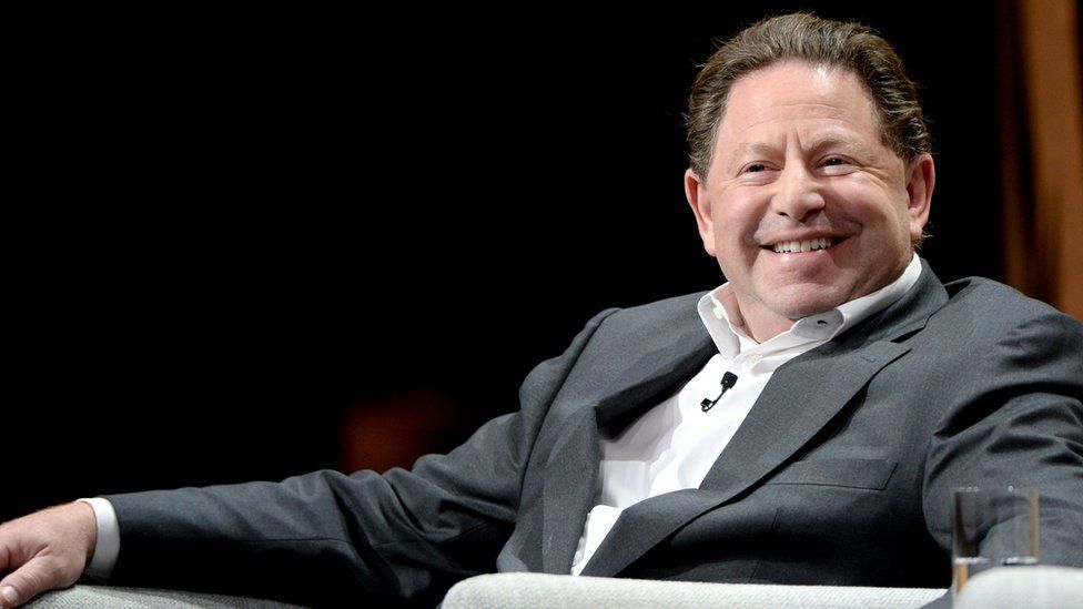 Bobby Kotick: Baron des jeux vidéos rattrapé par la polémique Bobby Kotick: Baron des jeux vidéos rattrapé par la polémique