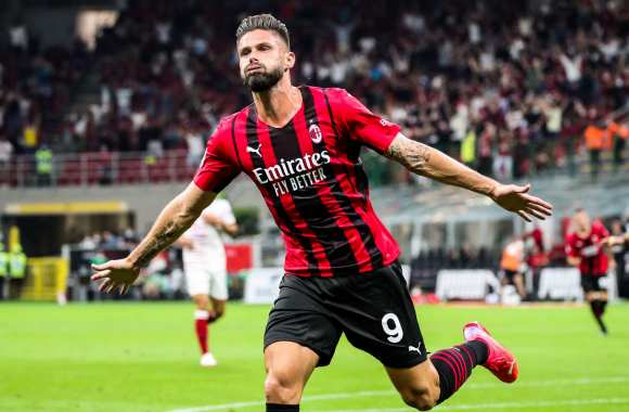 Calcio: Milan prend les commandes