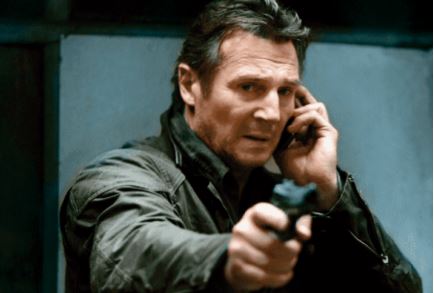 Liam Neeson pourrait bien être à l’ affiche du reboot des “Y a-t-il un flic…”