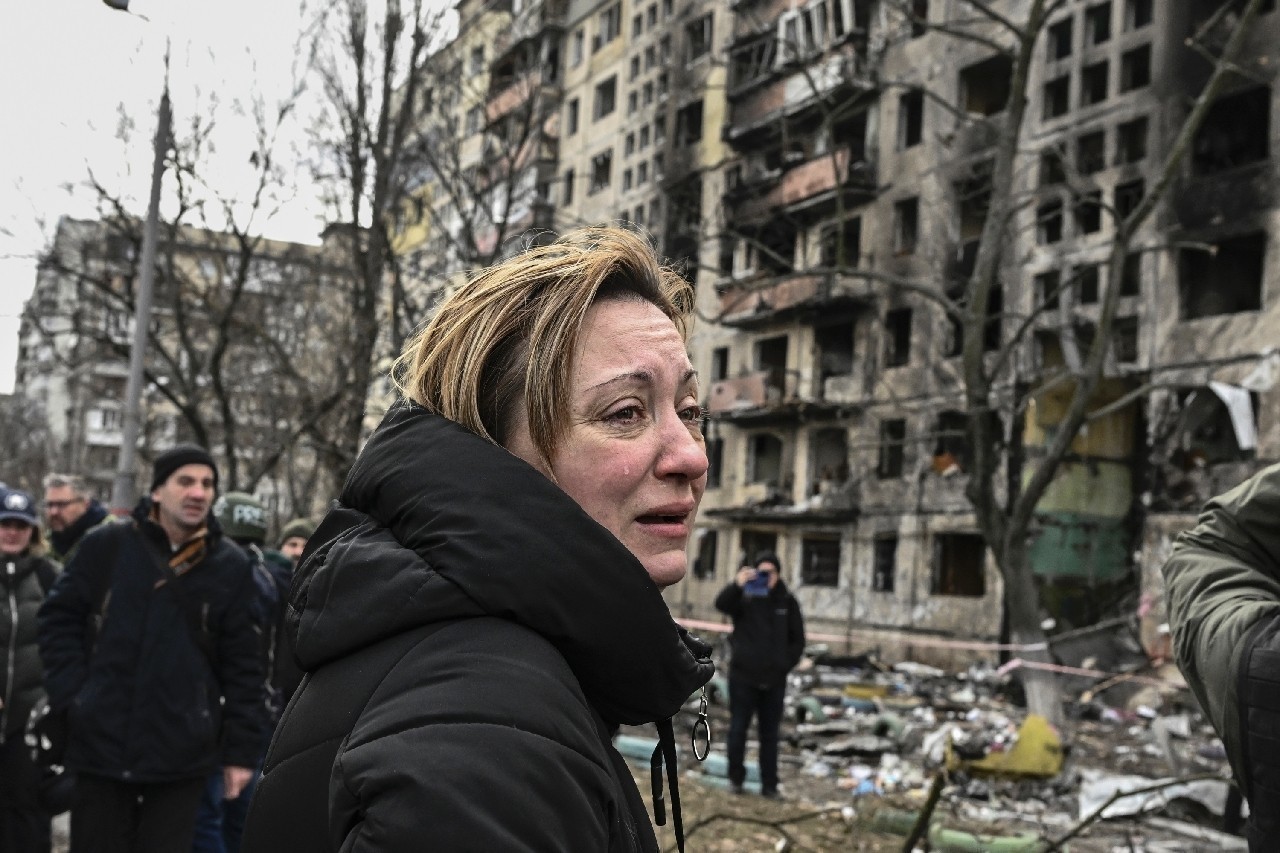 Bombardements à Kiev avant la reprise des pourparlers