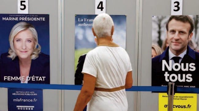 Présidentielle française: Une dure campagne s'ouvre pour Macron et Le Pen