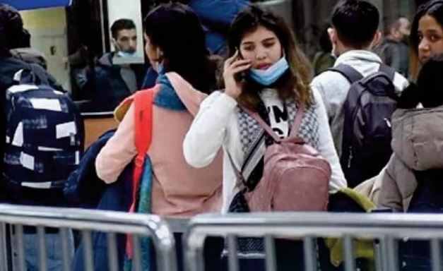 Fuir l’Ukraine pour des universités plus clémentes Fuir l’Ukraine pour des universités plus clémentes