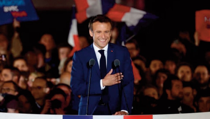 Tout (re)commence pour Emmanuel Macron dans une France divisée