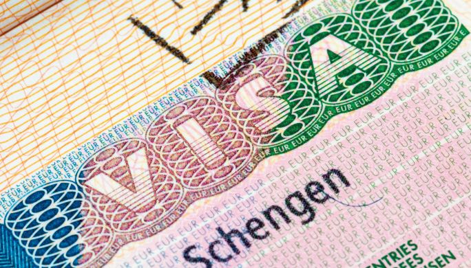 Les pays Schengen se passent le mot pour rendre l’aberration plus aberrante