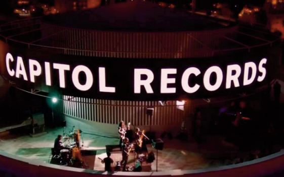 Une grande maison de disques fait signer un rappeur virtuel
