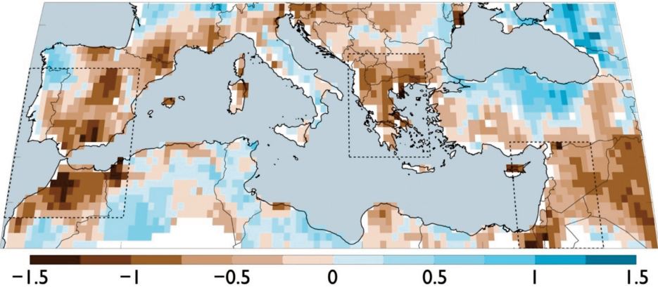 Figure 2 Zone de sécheresse dépassant 40% et 50% de la superficie totale du domaine méditerranéen avec plus bas des séries temporelles moyennes régionales enregistrées entre 1950–2012