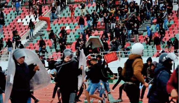 Les voyous des stades Les voyous des stades