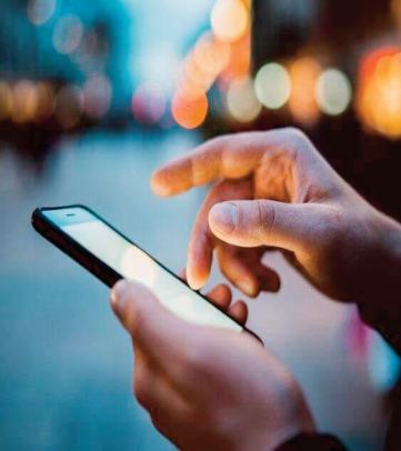 Plus de la moitié des Marocains appellent via Internet