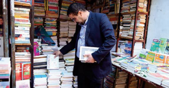 Le marché Lido à Fès, une destination de prédilection pour les passionnés des livres anciens
 Le marché Lido à Fès, une destination de prédilection pour les passionnés des livres anciens