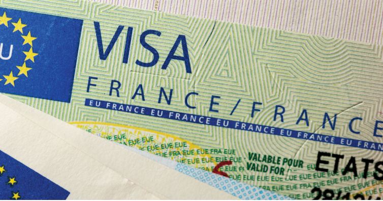Stand-by de quatre jours pour des visas délivrés au compte-gouttes