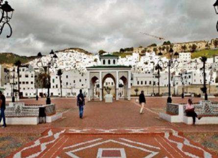 Exposition de photos historiques des visites des Rois alaouites à Tétouan