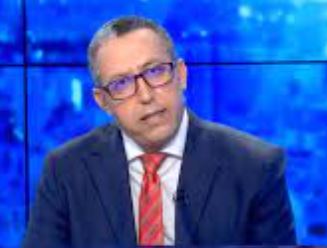 Suprématie de la Constitution et paralogisme de l’épouvantail Suprématie de la Constitution et paralogisme de l’épouvantail