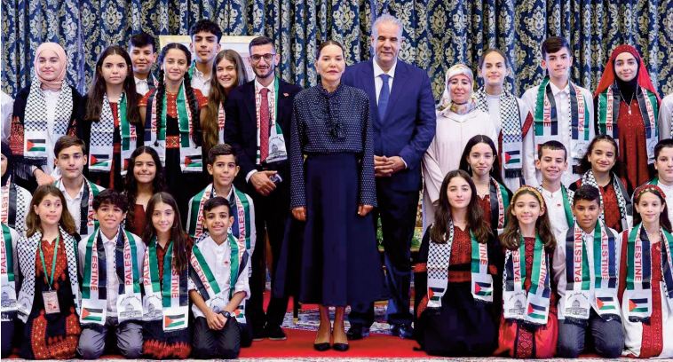 SAR la Princesse Lalla Hasnaa reçoit les enfants maqdessis participant à la 14ème édition des colonies de vacances de l'Agence Bayt Mal Al-Qods