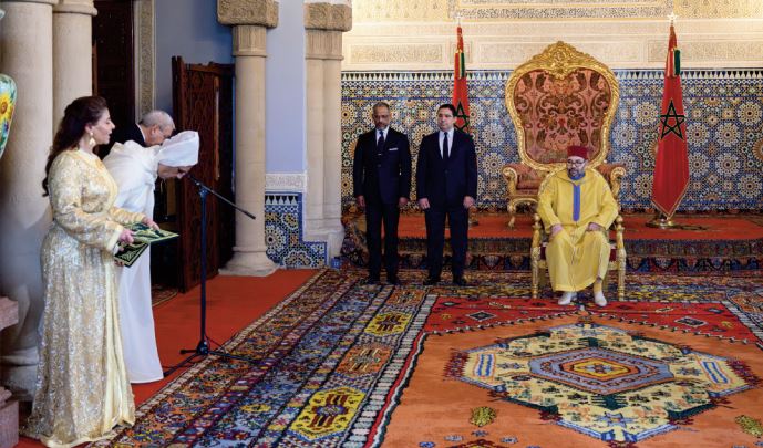 Sa Majesté le Roi nomme de nouveaux ambassadeurs