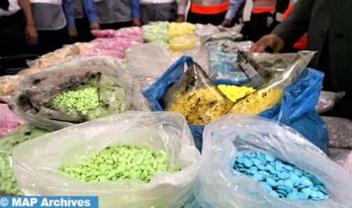 Mise en échec d'une opération de trafic international de drogue et saisie de plus de 141.000 comprimés psychotropes Mise en échec d'une opération de trafic international de drogue et saisie de plus de 141.000 comprimés psychotropes
