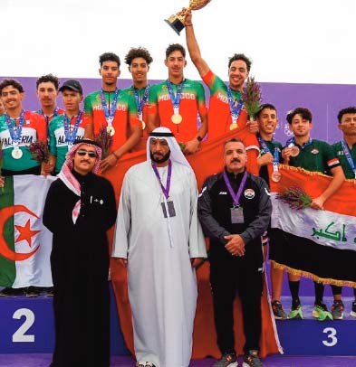 Championnat arabe de cyclisme: La sélection marocaine juniors remporte l'or dans l'épreuve par équipes Championnat arabe de cyclisme: La sélection marocaine juniors remporte l'or dans l'épreuve par équipes