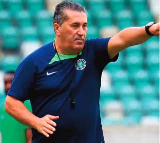 José Peseiro, le “coach démocratique” que le Nigeria voulait virer