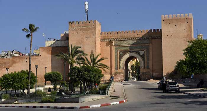 Vaste opération de restauration des remparts historiques à Meknès