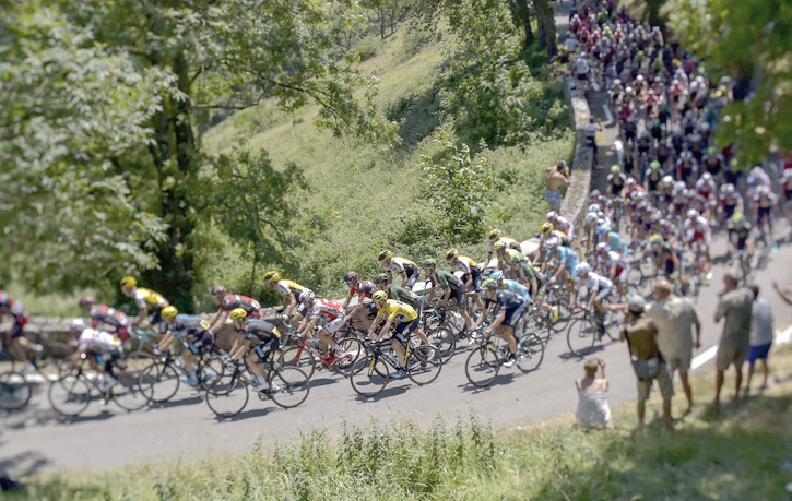 Tour de France : le dopage mécanique fait tourner les pédales et les têtes