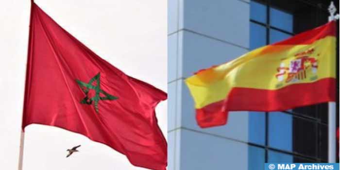 Débat sur le riche fonds documentaire des bibliothèques patrimoniales du Maroc et de l'Espagne Débat sur le riche fonds documentaire des bibliothèques patrimoniales du Maroc et de l'Espagne
