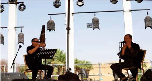 Musiques sacrées à Fès. Le public découvre le paysage sonore insolite des Harmoniques du ciel