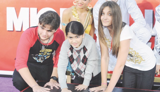 Les enfants de Michael Jackson dépensent des millions pour s’offrir une vie de luxe