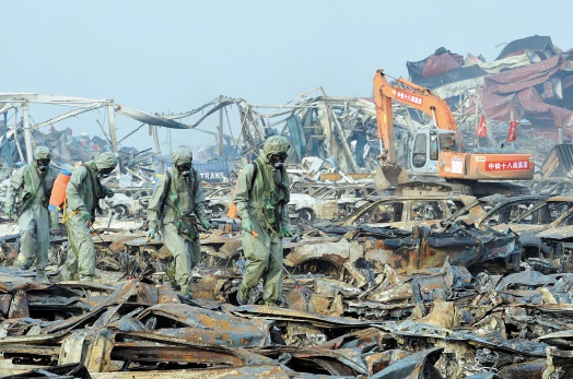 Douze arrestations dans l'enquête sur les explosions de Tianjin