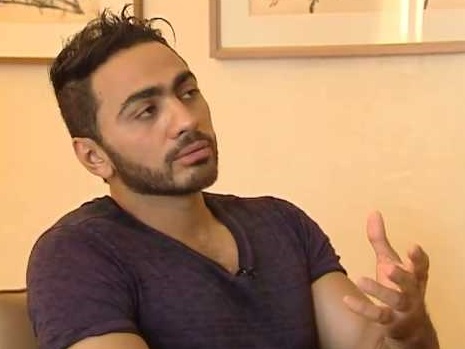Des hommes armés ouvrent le feu sur Tamer Hosni