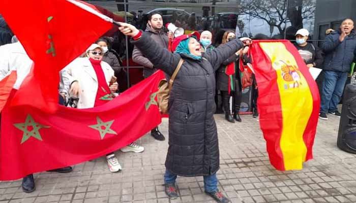 Vox s’enfonce dans son infâme campagne à l’encontre des MRE d’Espagne Vox s’enfonce dans son infâme campagne à l’encontre des MRE d’Espagne